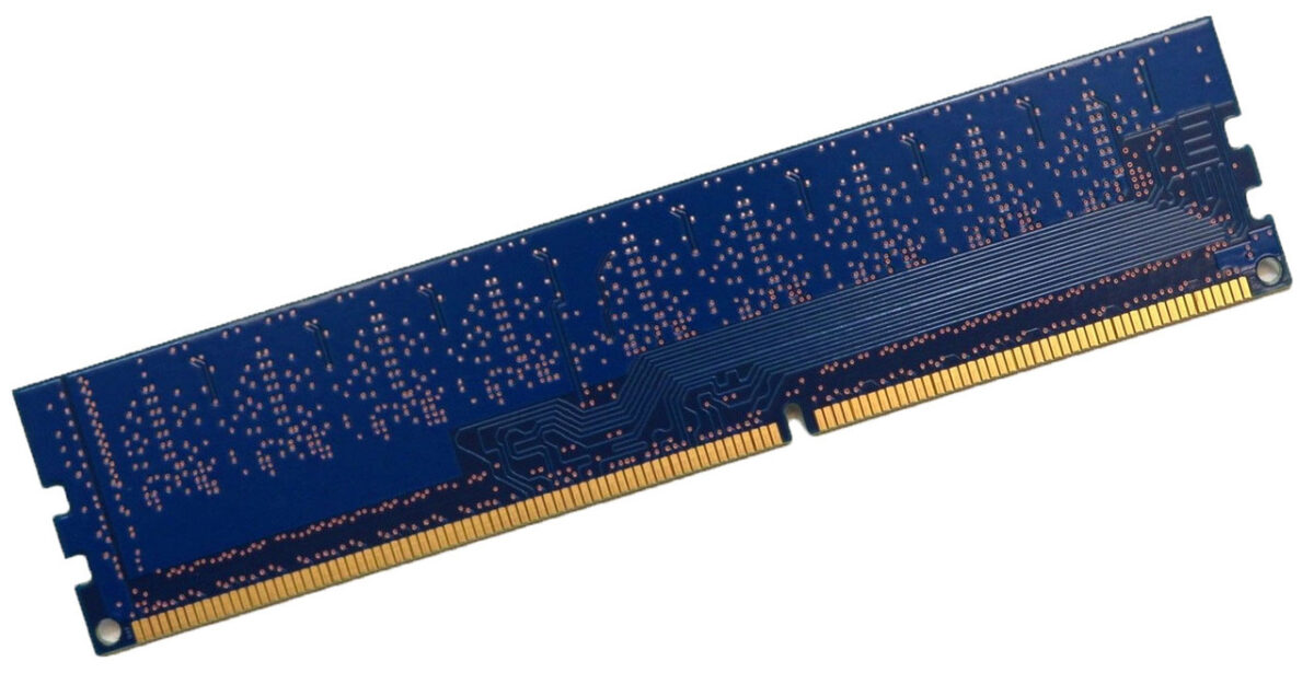 4GB AXIOM PC3-12800E DDR3-1600 2Rx8 CL11 ECC UDIMM 1.5V - Image 1